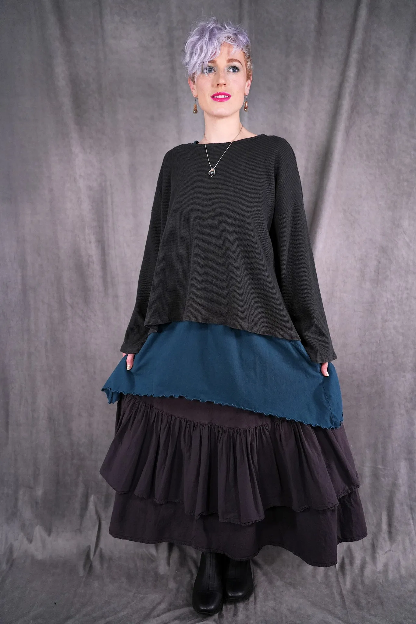 1608 Donna's Thermal Top Smoke-P