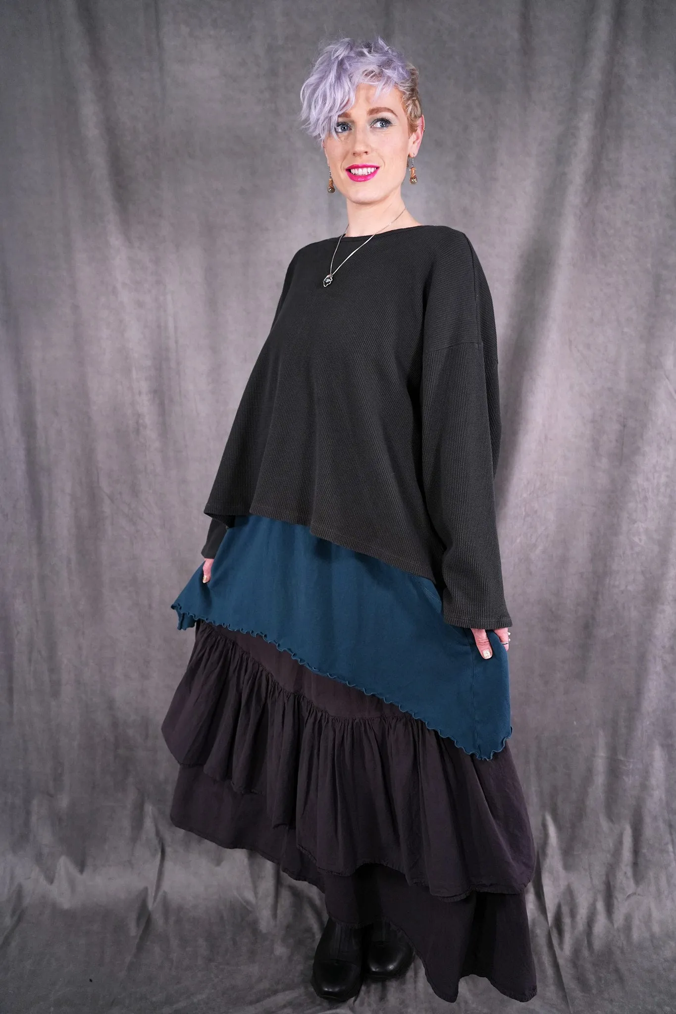 1608 Donna's Thermal Top Smoke-P