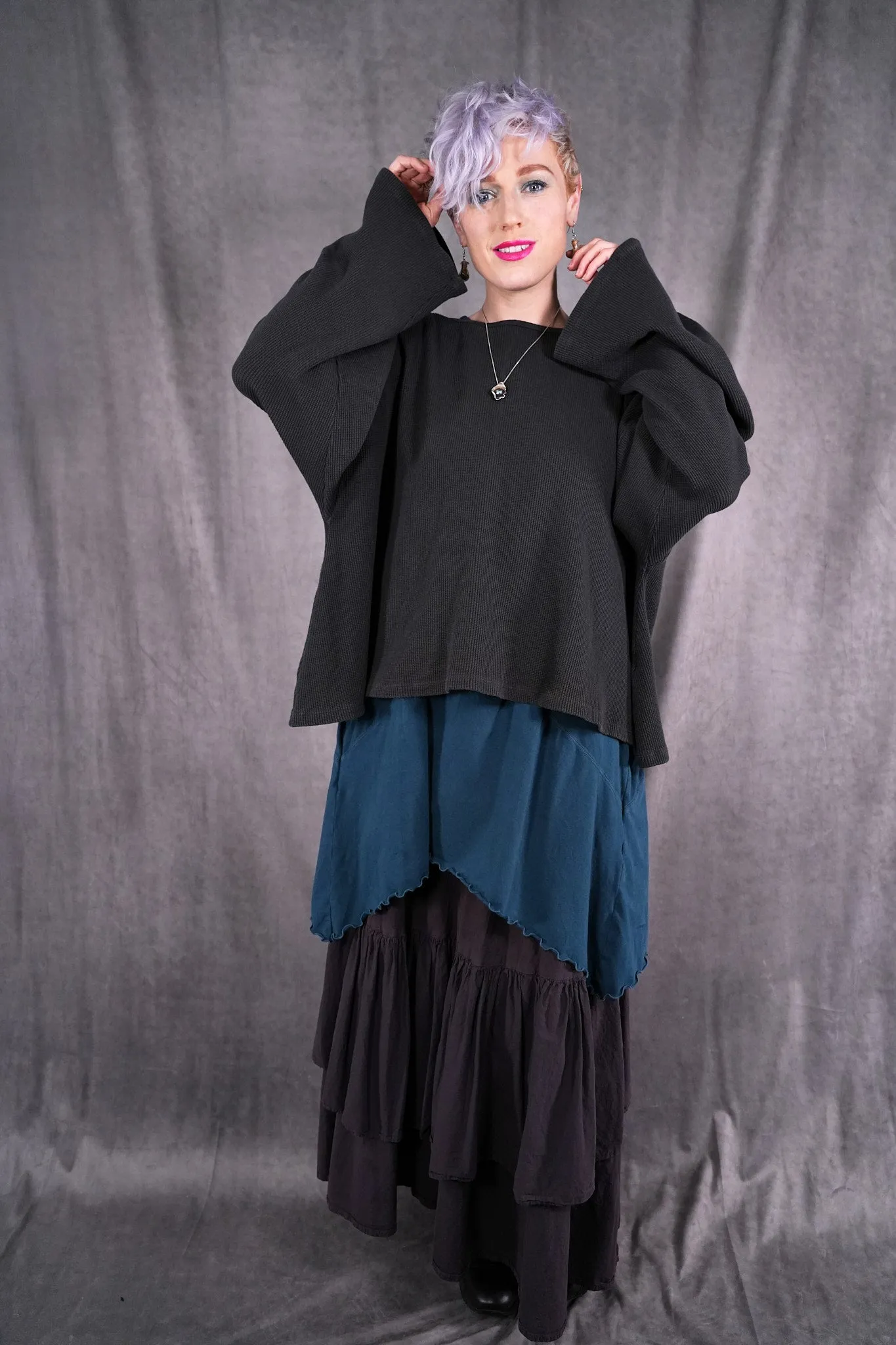 1608 Donna's Thermal Top Smoke-P