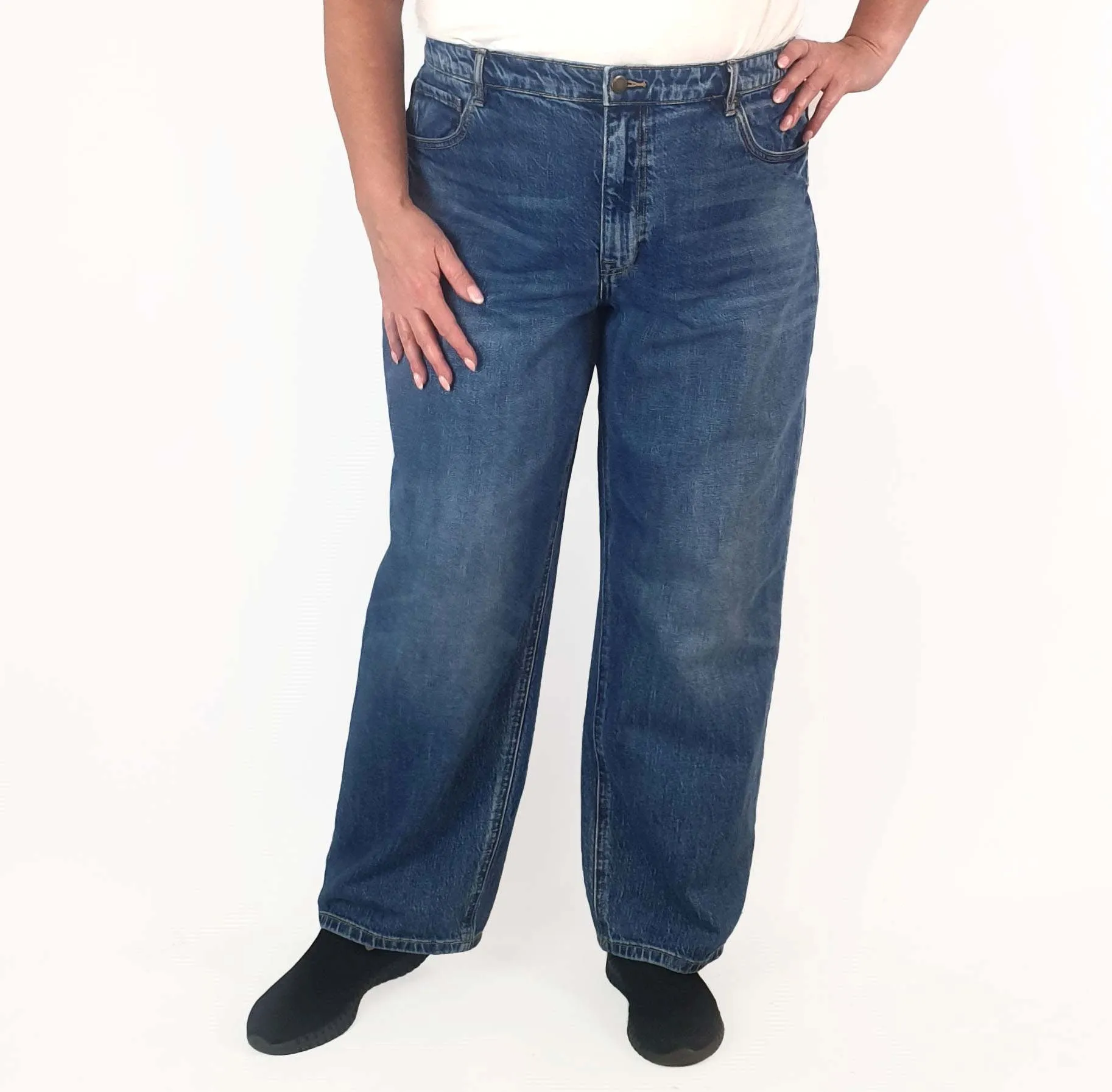 Commonry blue stretch girlfriend jeans size 18