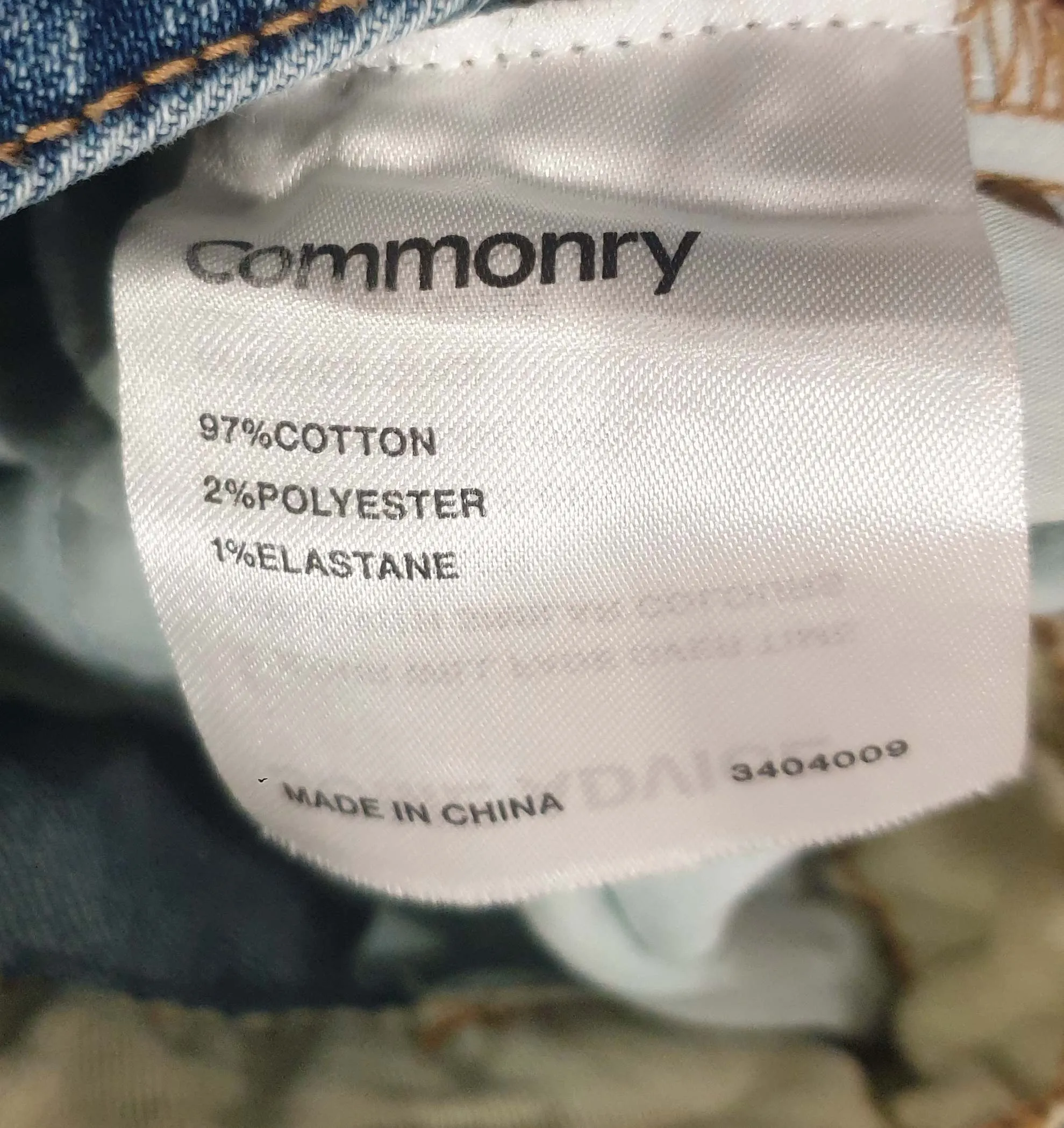 Commonry blue stretch girlfriend jeans size 18