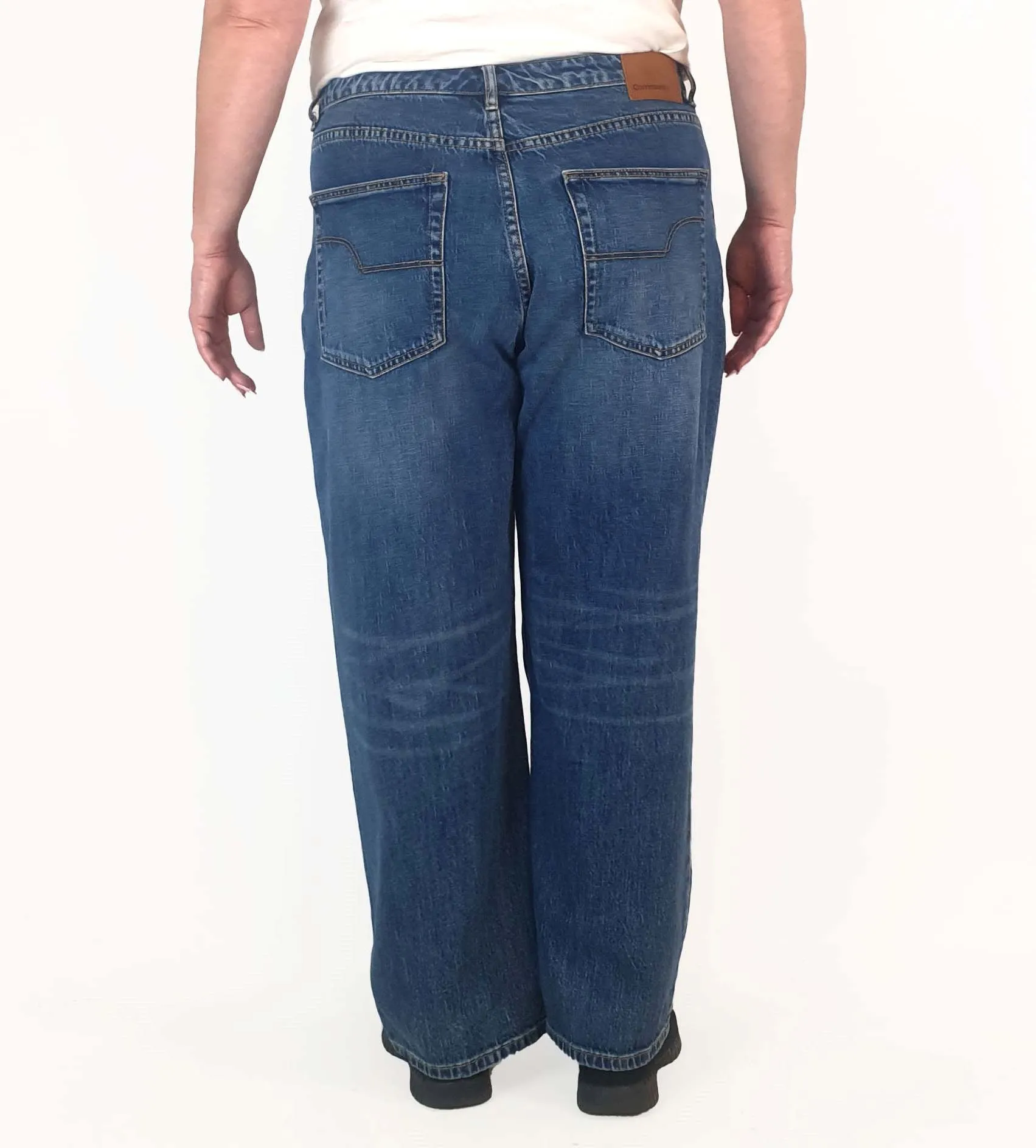Commonry blue stretch girlfriend jeans size 18