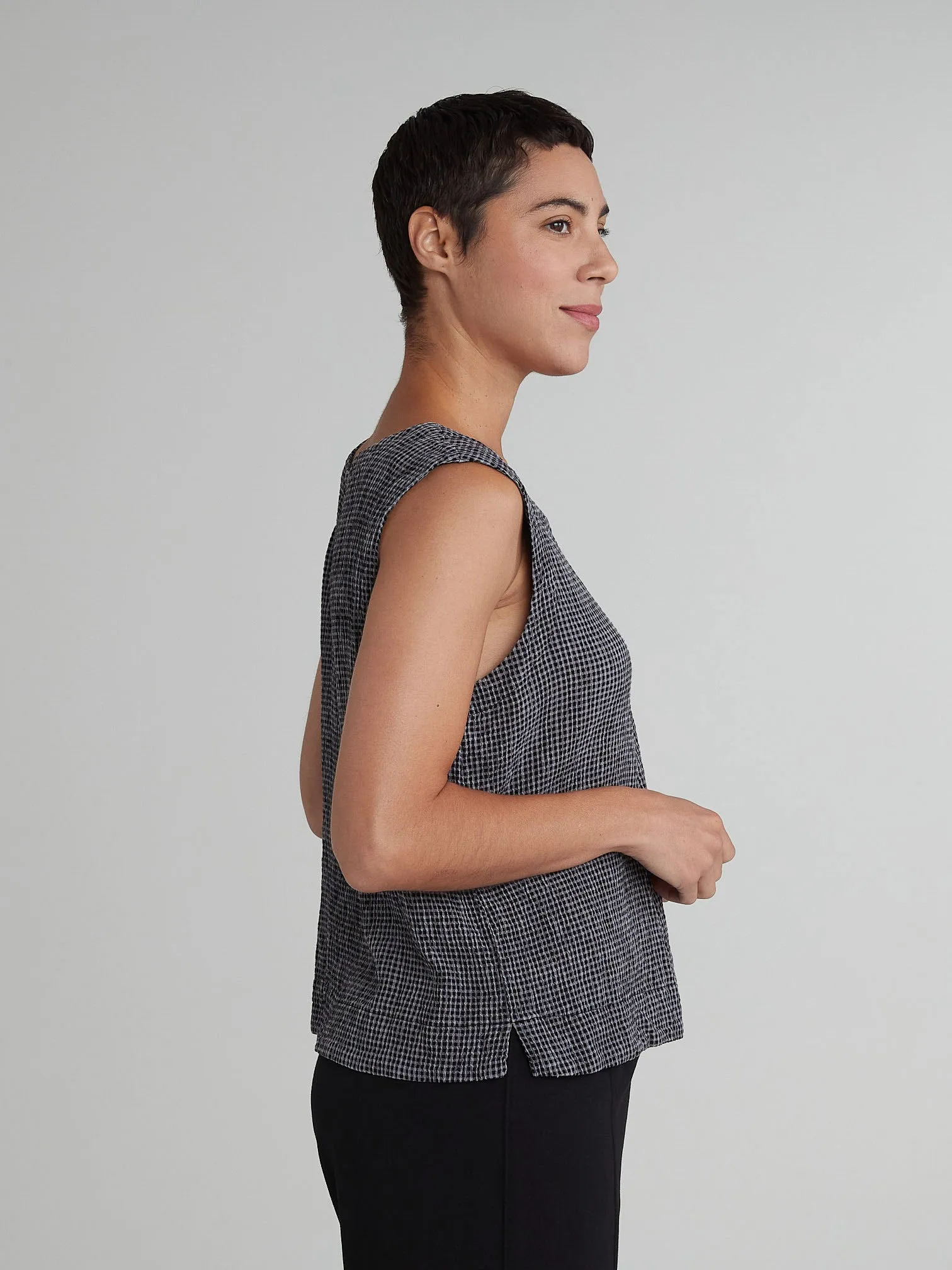 Cut Loose Crinkle Check Shell, Style #6125331