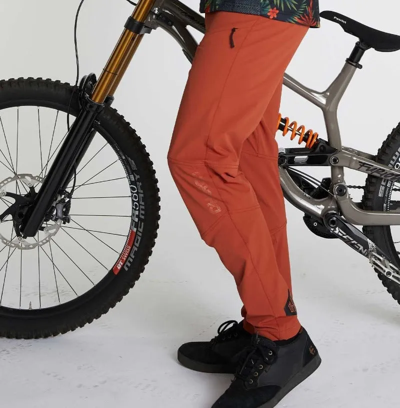 DHARCO Mens Gravity Pants | Clay