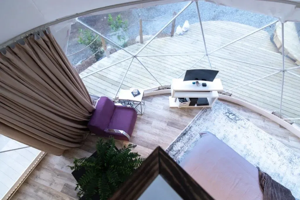 Glamping Geodesic Dome Tent Medium 20'