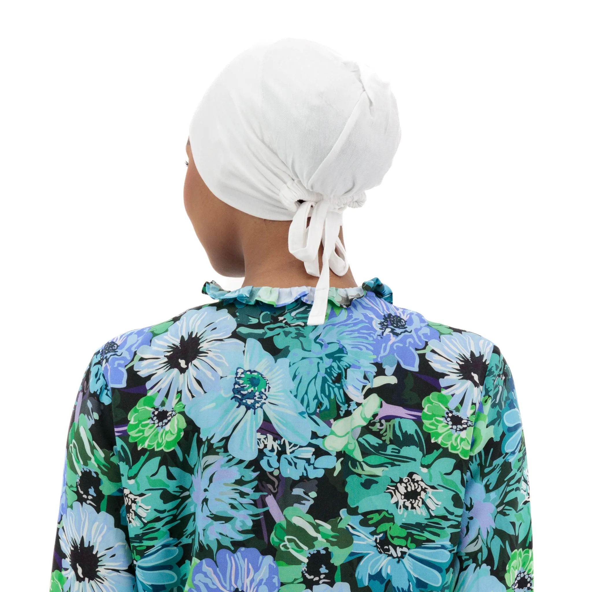 Icing sugar tie back underscarf