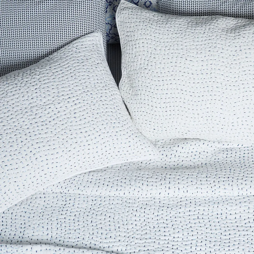 John Robshaw - Organic Hand Stitched Quilt - Indigo - Full/Queen