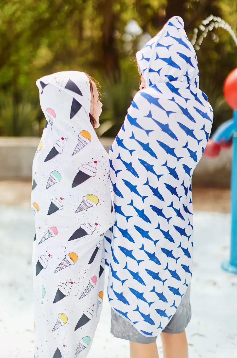 Kids Hooded Upf 50  Sunscreen Towel (Ice Cream)