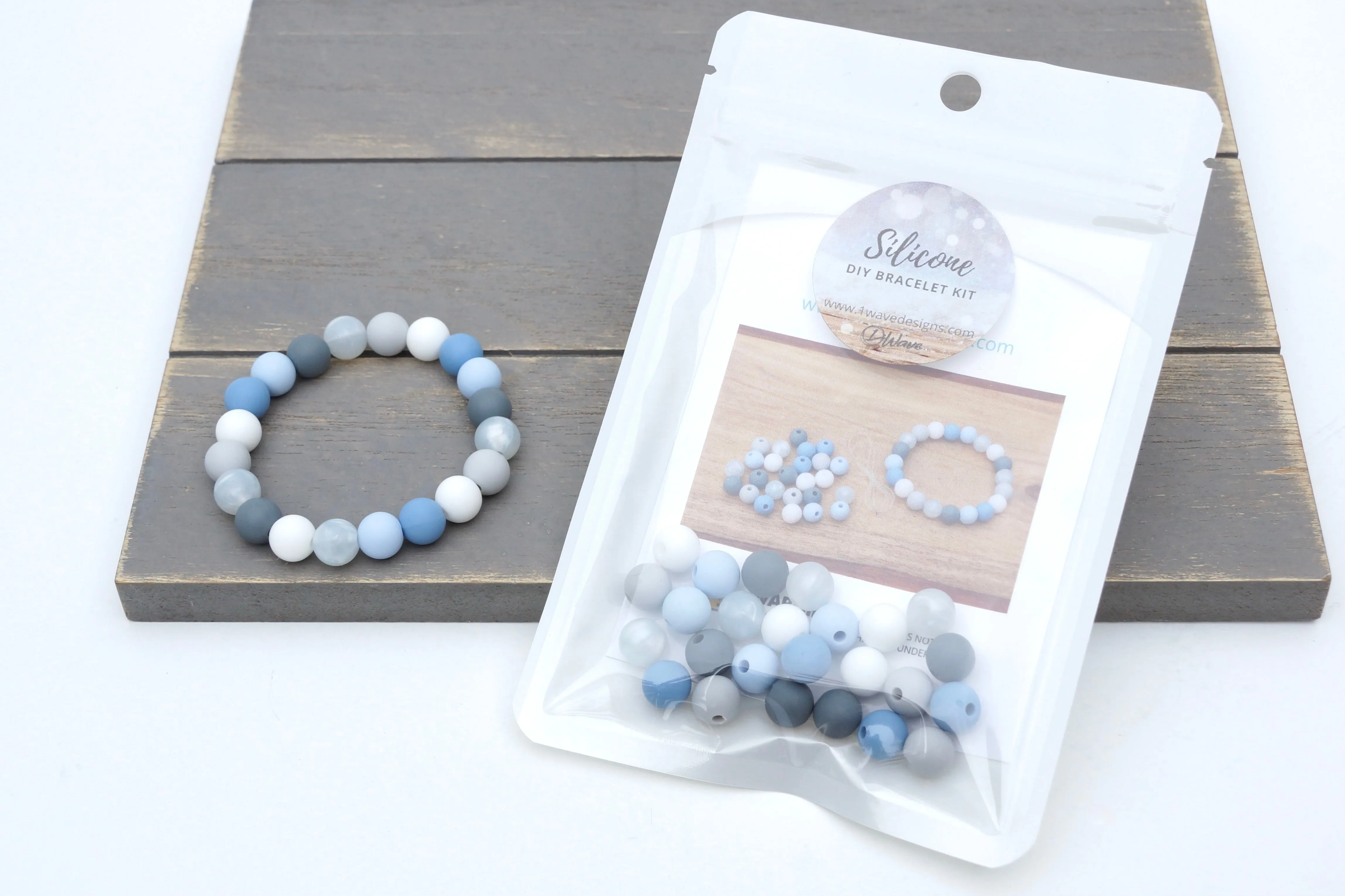 Let it Snow Bracelet Kit