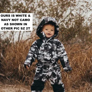 New Great Quality Arctix Kids Dancing Bear Insulated Snow Suit One pIece, White, 2T Retails $147 