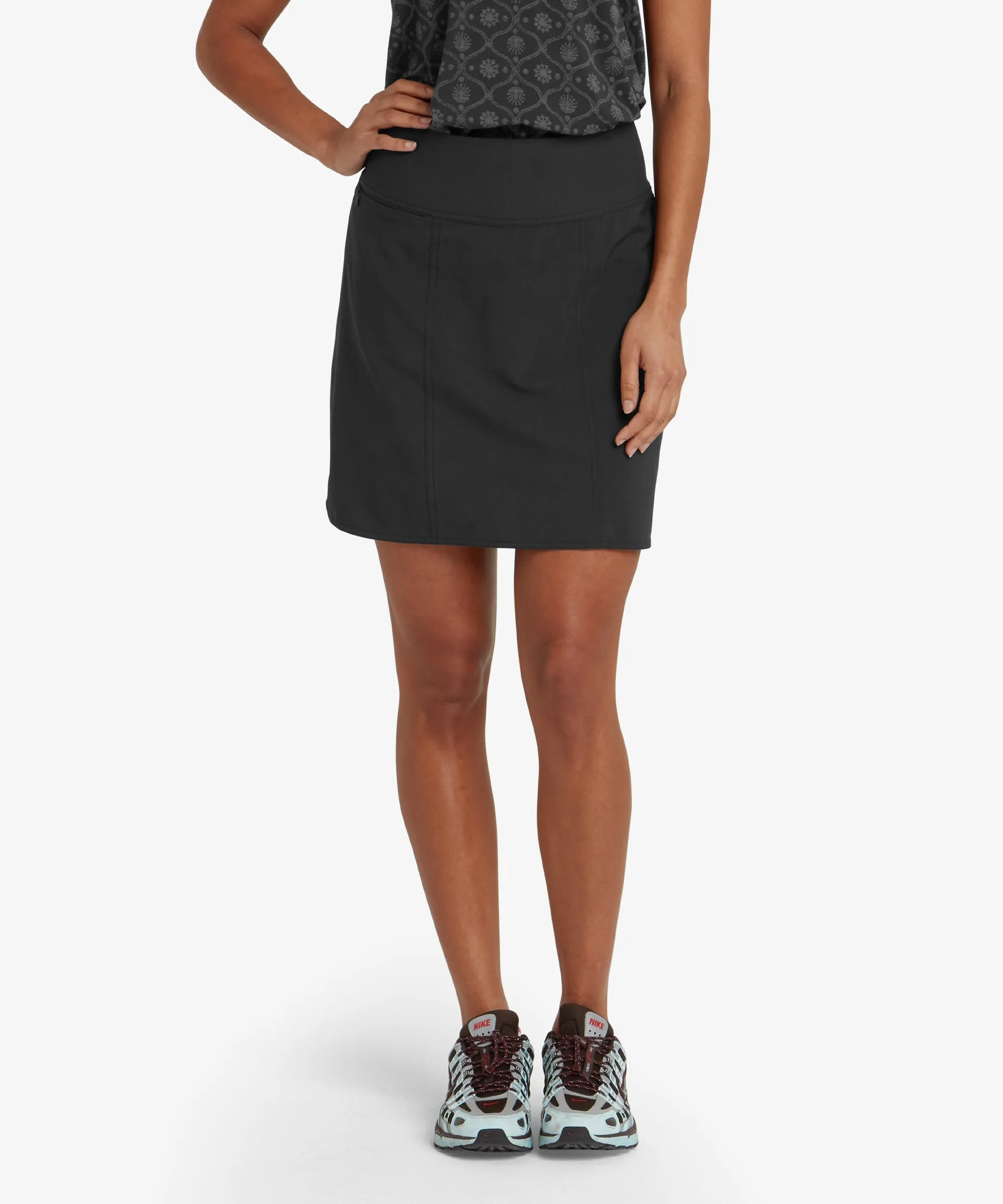 Sajilo Adventure Skort - Black