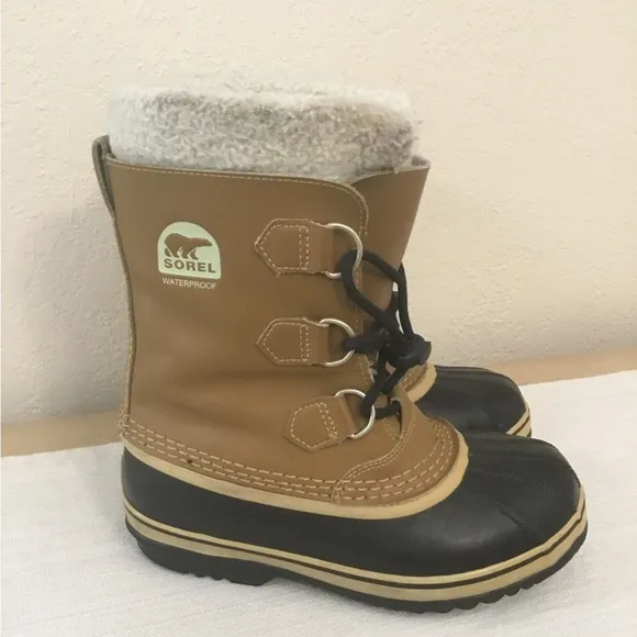 Sorel Yoot Pac Mens Round Toe WaterProof Snow Boot Brown Black youth size 4