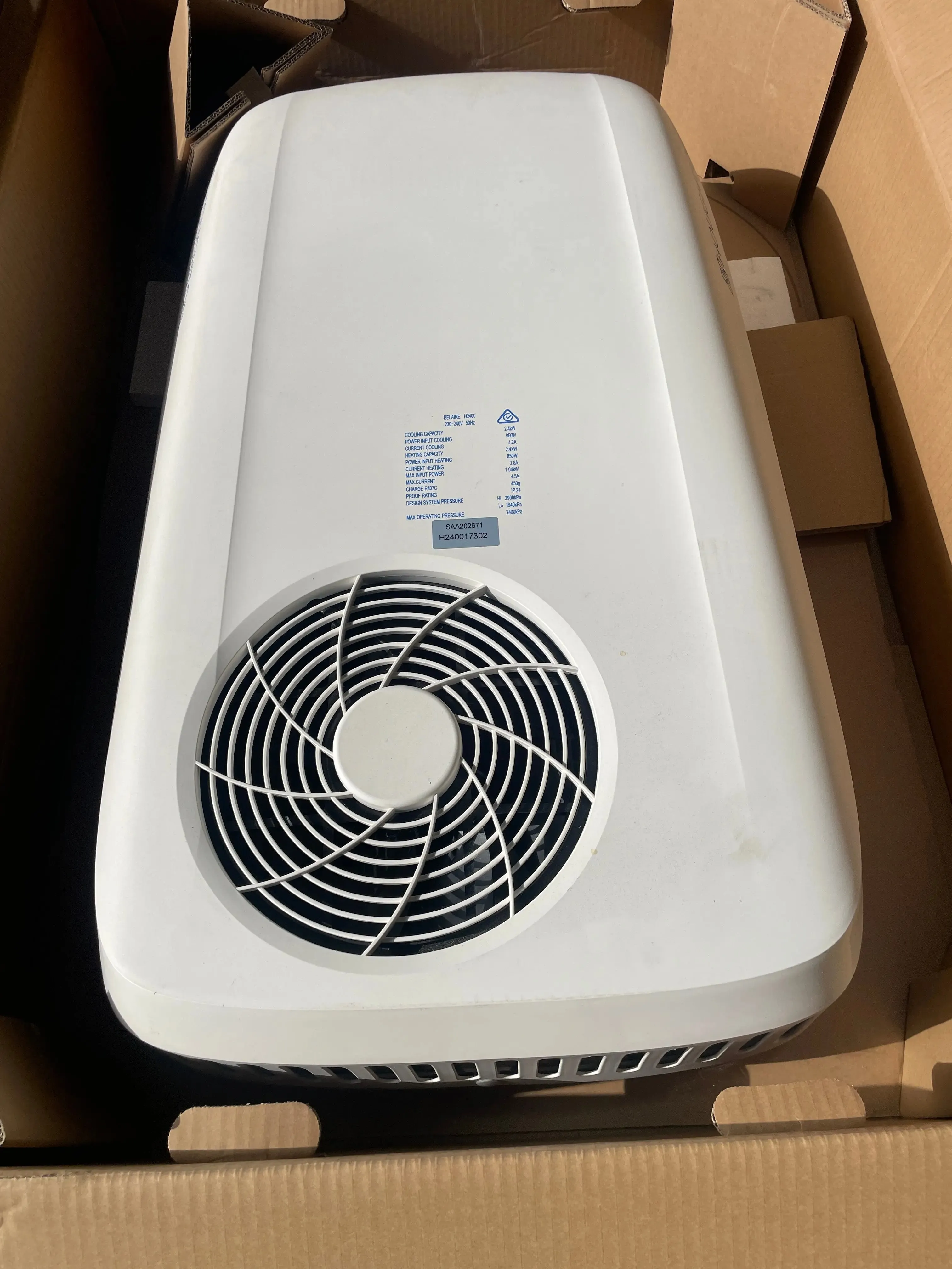 Used Near New Houghton Belaire Hb2400 ReveRSe Cycle Roof Top Air Conditioner
