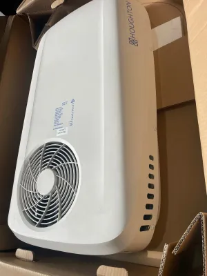 Used Near New Houghton Belaire Hb2400 ReveRSe Cycle Roof Top Air Conditioner