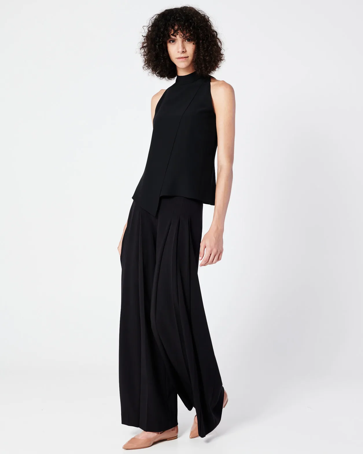 Wide Pleated Techno Stretch Pants